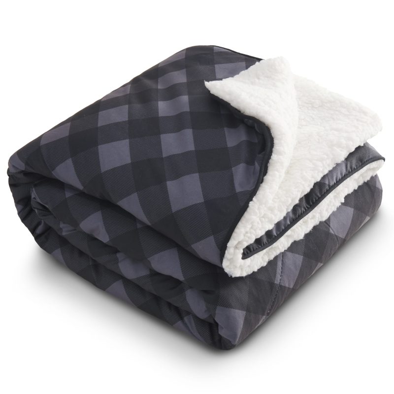 High Sierra Roll-Up Puffy Sherpa Blanket - 3