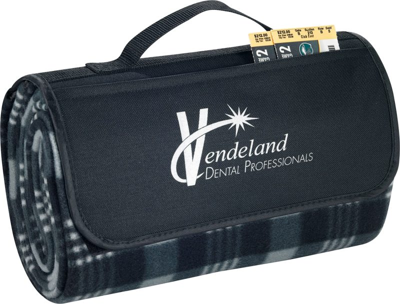 Padded Water-Resistant Fleece Picnic Blanket - 2