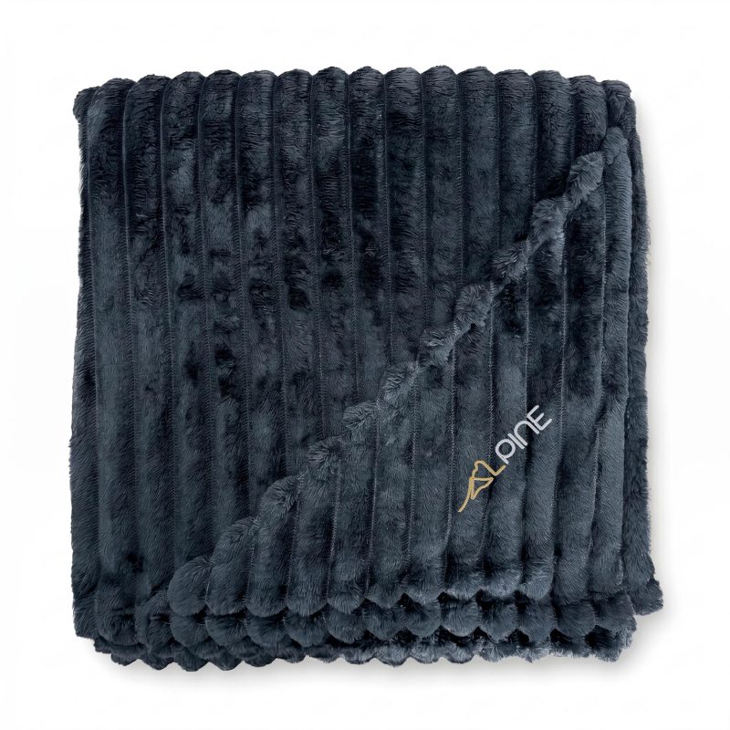 Alpine Faux Fur Polyester Blanket