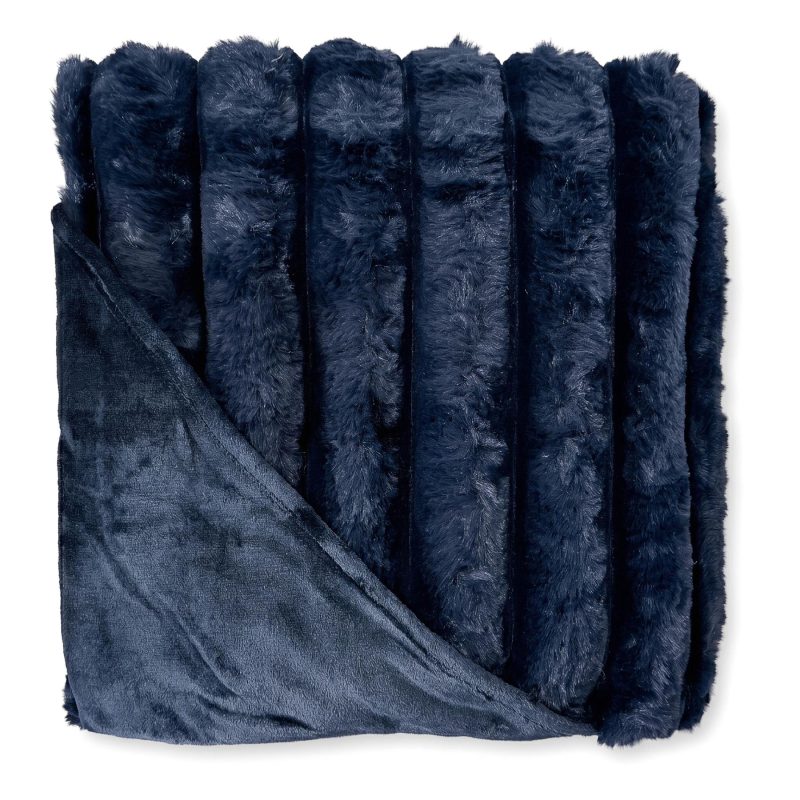 Aurora Faux Fur Polyester Blanket - 1