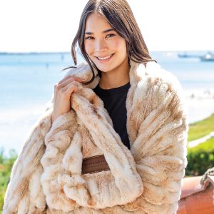Chunky Fur Blanket