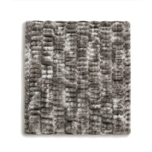 Signature Cloud Luxe Throw Blanket