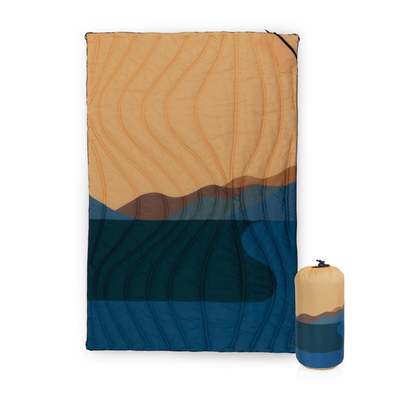 Aura Outdoor Puffer Blanket - 2